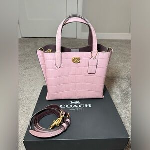 COACH Lilac Leather Purse